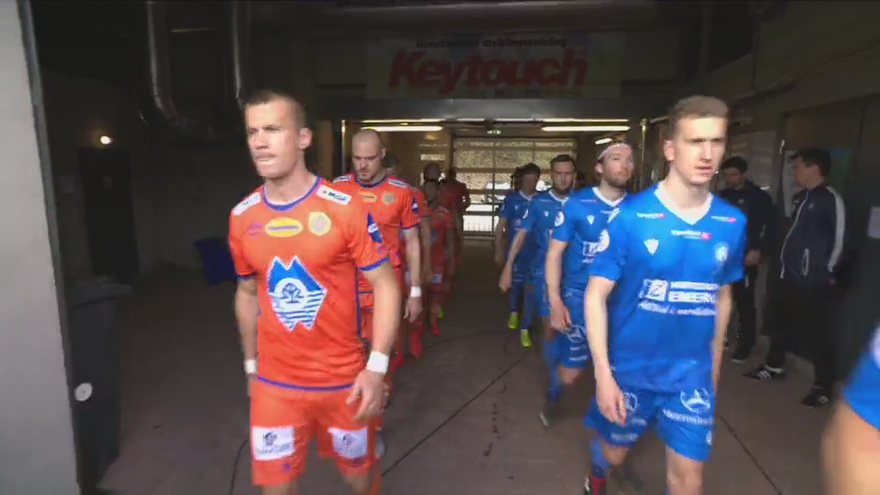 8011819004_proxy.mov